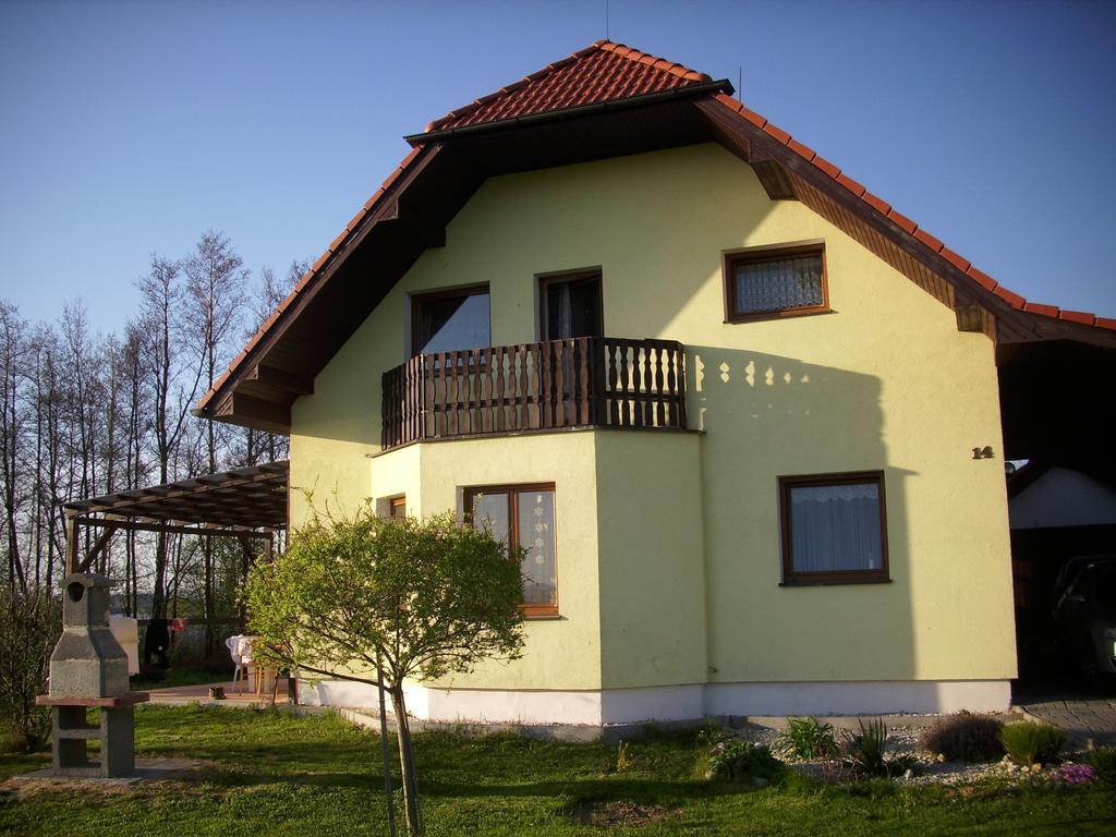 Penzion Jesenice Jesenice  Buitenkant foto