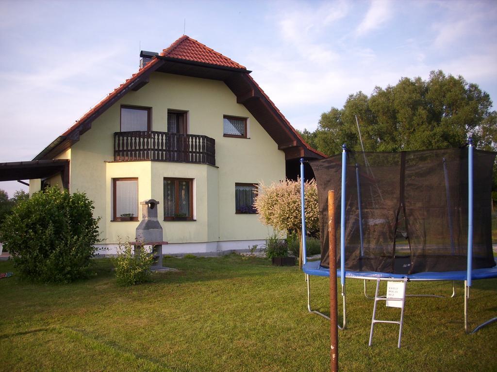 Penzion Jesenice Jesenice  Buitenkant foto